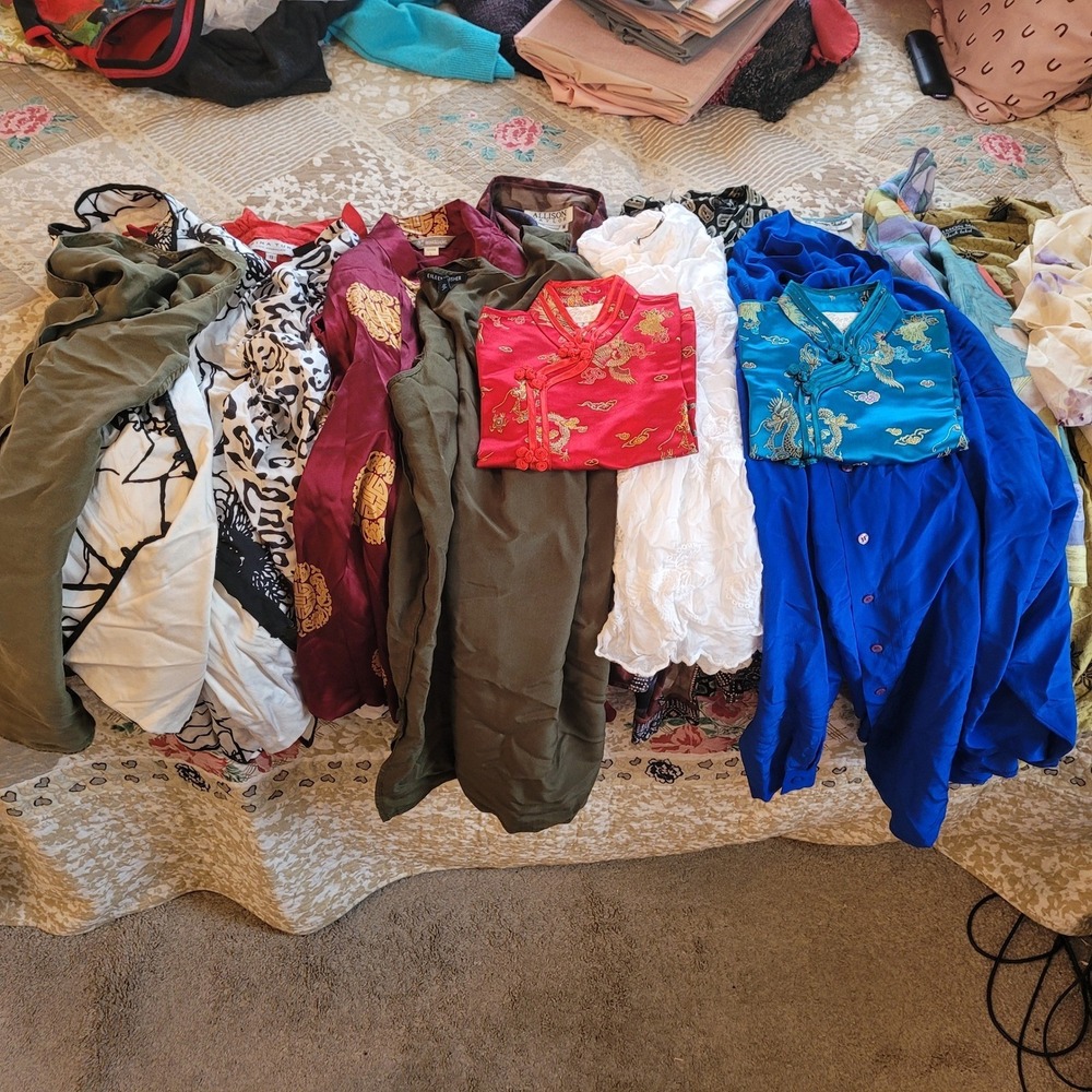 Crafters Scrap Silk Lot Tops Bundle 4LB Junk Journal DIY Upcycle Repurpose 20338